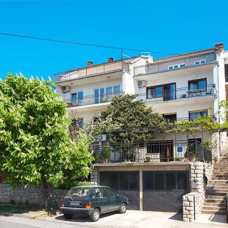 Luka-1 By Interhome Lägenhet